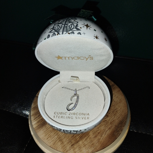 Sterling Silver & Cubic Zirconia Initial J Pendant Necklace in Ornament Box NWT - Picture 3 of 7